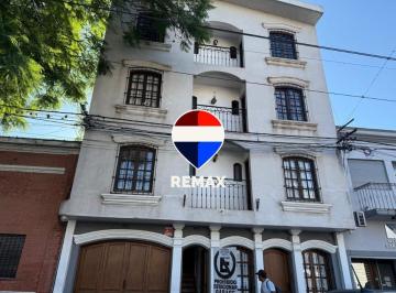 Departamento · 90m² · 4 Ambientes · Alquiler Dpto Centro Uso Comercial o Prof 4 Ambien