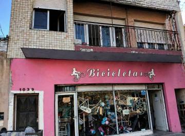 PH · 70m² · 4 Ambientes · Venta PH 4amb Villa Primera con Balcon a Reciclar