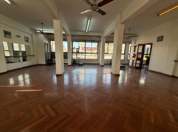 Local comercial · 150m² · Alquiler Local Comercial - S/expensas - Lanús Oeste