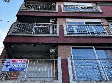 Departamento · 55m² · 3 Ambientes · Venta Dpto 3 Amb en El Centro de Lanus Oeste