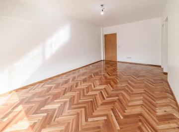 Departamento · 55m² · 3 Ambientes · Se Vende 3 Ambientes en Chacarita. Apto Credito