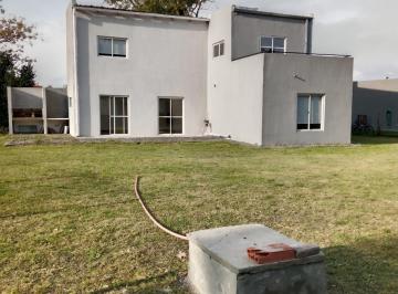 Casa de 4 ambientes, La Plata · Alquiler Duplex 4hamb 2 Banos