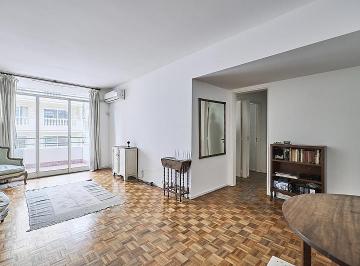 Departamento · 66m² · 3 Ambientes · Departamento 3 Ambientes Luminoso Al Frente con Balcon y Baulera en Recoleta