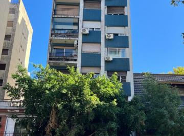 Departamento de 4 ambientes, Caballito · Depto. 4 Ambientes en Primer Piso con Baulera en Venta, Excelente Ubicación a Me