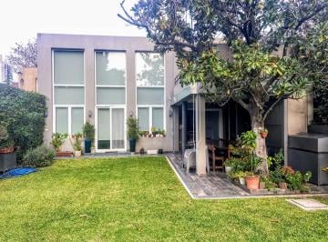 Casa · 296m² · 5 Ambientes · 3 Cocheras · Casa en Venta en La Horqueta, San Isidro - 4 Dorm., Escritorio y Dependencia