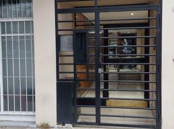 Departamento de 2 ambientes, Villa Devoto · Departamento 2 Amb Plta Baja con Amplio Patio