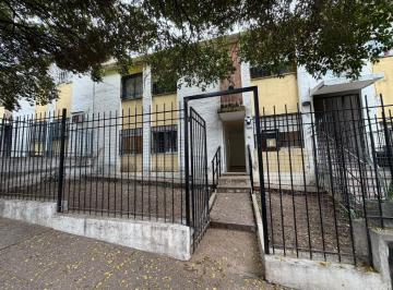 Departamento · 64m² · 6 Ambientes · Departamento en Alquiler Parque Capital Sur 3 Dorm.