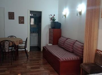 Departamento Venta de 1 ambiente · Monoambiente en Pleno Centro, 30 m², Muy Buen Estado. Ideal Renta o Primera Vivienda.