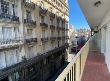 BALCON CORRIDO CON VISTAS · Hermoso Depto con Vistas Parisinas