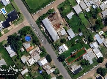 Terreno · 375m² · Amplio Terreno de 375 m² en Venta |10x37,5| Lisandro de La Torre Al 3600
