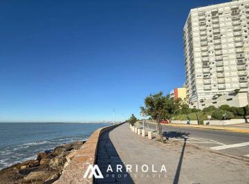 Departamento · 38m² · 1 Ambiente · Monoambiente Dividido, Hecho a Nuevo, con Vista Al Mar.
