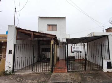 Casa · 128m² · 4 Ambientes · 2 Cocheras · Venta Casa 3 Dorm. a m de Velez Sarfield