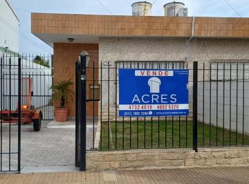 Casa · 75m² · 3 Ambientes · Casa en Beccar - Vias/rolon