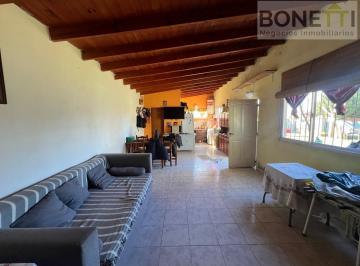 Quinta vacacional · 65m² · 2 Ambientes · Casa Quinta en Venta en Mercedes con Mucho Verde