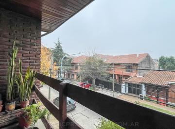 Casa · 111m² · 6 Ambientes · Casa 4 Dorm. Venta - Olivos - Uzal/panamericana