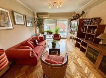 Departamento · 124m² · 4 Ambientes · Departamento en Venta 3 Dorm. con Dependencia Servicio Caballito