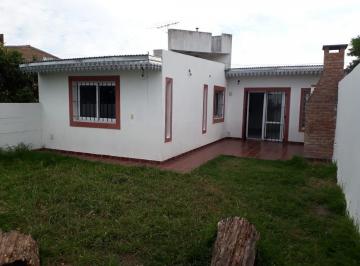 Casa · 100m² · 3 Ambientes · Casa en Alquiler - 2 Dorm. 1 Baño - La Plata
