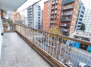 Departamento de 3 ambientes, Caballito · Cómodo 3amb con Balcón y Lavadero en Gran Ubicación