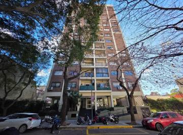 Departamento · 76m² · 4 Ambientes · 1 Cochera · Departamento en Venta en Parque Patricios, Capital Federal, Buenos Aires