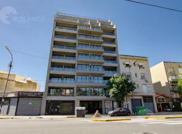 Frente · Departamento en Nuñez
