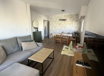Departamento de 4 ambientes, Recoleta · Excelente 4 Ambientes Reciclado a Nuevo!