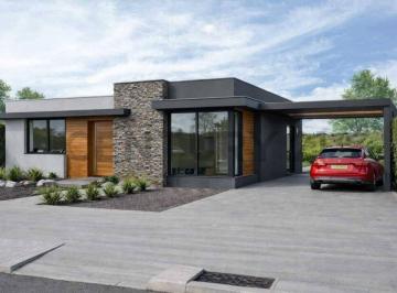 Casa · 120m² · 3 Dormitorios · 2 Cocheras · Casa en Venta Barrio La Quebrada