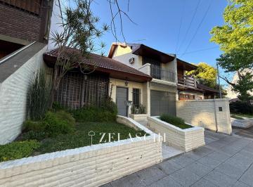 Casa · 116m² · 4 Ambientes · 1 Cochera · Venta: Casa Sobre Calle Balbin, Ciudad Jardín