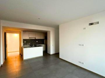 Departamento · 48m² · 2 Ambientes · 1 Cochera · Alquiler un Dormitorio con Cochera - Baigorria