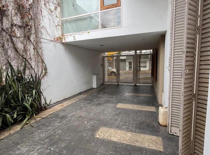 Casa · 145m² · 6 Ambientes