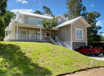 Casa · 200m² · 5 Ambientes · 1 Cochera · Casa en Venta 4 Dorm. Pileta Costa Esmeralda Senderos 3