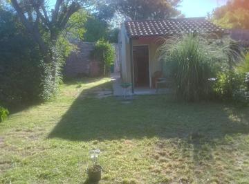 Casa · 150m² · 6 Ambientes · Oportunidad - Dos Casa a Refaccionar - Apto PH 590 m²