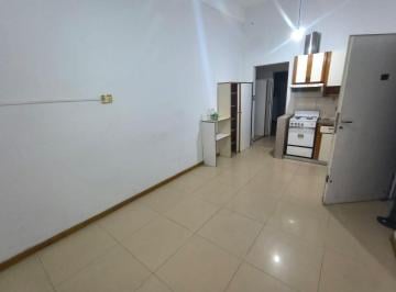 PH de 2 ambientes, Lomas de Zamora · Excelente Departamento Tipo PH en Alquiler – ¡Sin Expensas!