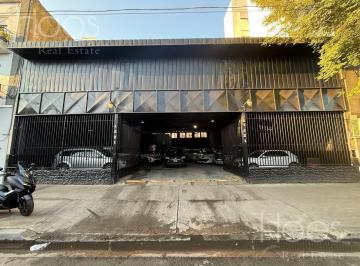 Local comercial · 600m² · 4 Ambientes · Local en Velez Sarsfield Ideal Concesionaria de Autos