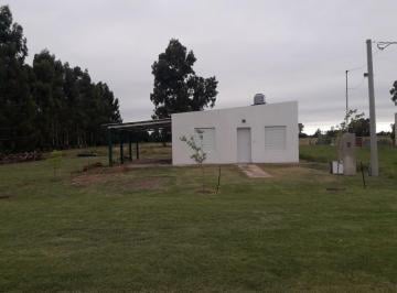 Casa · 90m² · 2 Ambientes · 1 Cochera · Casa en Venta - 2 Dorm. 1 Baño - Cochera - 1.050 m² - Bordenave, Puán