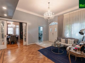 Casa · 362m² · 7 Ambientes · 2 Cocheras · Exclusiva Casa 6 Ambientes, en Venta | Belgrano