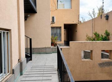 Departamento de 5 ambientes, Godoy Cruz · ¡Apto Crédito! Departamento de 2 Dorm. en Barrio Bombal + Cochera | Usd 87.000