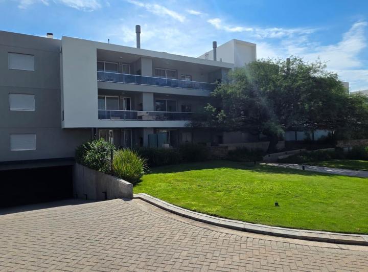 Departamento en alquiler en Las Piedras · 4 ambientes