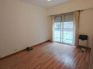Departamento de 2 ambientes, Colegiales · 2 Ambientes C/frente Bien Ubicado Refaccionado a Nuevo