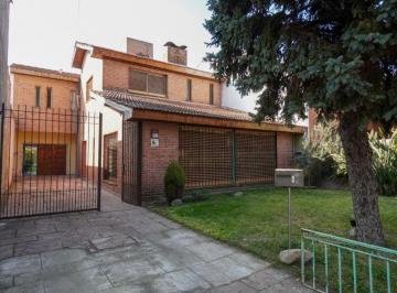 Casa de 6 ambientes, Morón · Casa en Venta C/ Cochera en El Palomar
