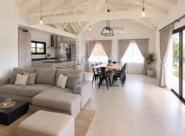 Casa de 7 ambientes, San Vicente · Alquiler - Casa 5 Habitaciones - Cruz del Sur