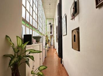 PH · 120m² · 9 Ambientes · PH en Venta - 5 Dorm. 2 Baños - 124 m² - San Cristobal