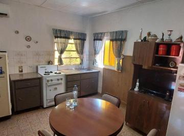 BYI-BYI-111_2 · Muy Lindo Tipo Casa Al Frente, en Primer Piso 3 Amb