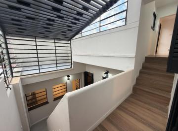 Casa · 105m² · 4 Ambientes · Casa - Abasto