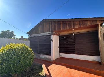 Casa · 80m² · 4 Ambientes · 1 Cochera · Casa en Capital