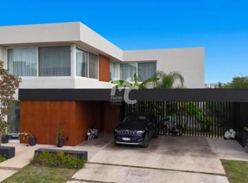Casa · 250m² · 6 Ambientes · 2 Cocheras · Casa a La Laguna en Venta en Costas
