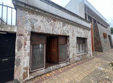 PH de 2 ambientes, La Plata · PH 2 Dorm. Al Frente con Patio