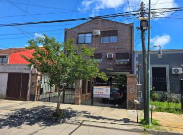 Casa · 180m² · 5 Ambientes · 1 Cochera · Martinez, Espectacular Duplex en 3 Plantas