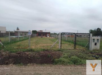 Terreno · 300m² · Terreno en Venta - 300 m² - Ángel Etcheverry, La Plata