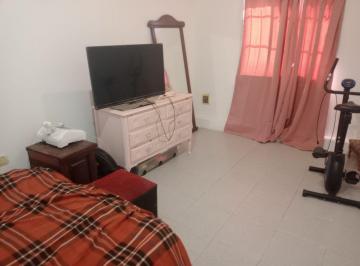 Casa · 110m² · 4 Ambientes · 1 Cochera · Casa en Venta - 3 Dorm. 2 Baños - José C. Paz