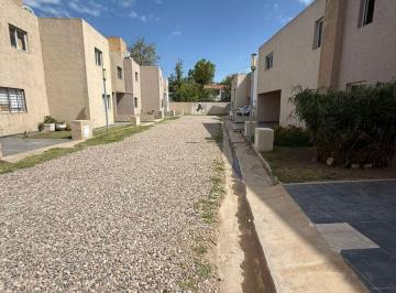 Departamento de 5 ambientes, Córdoba · Si Apto Crédito! 3 Dor. Housing con Seguridad! Altos de Claret.